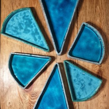 Zestaw turkusowych półmisków