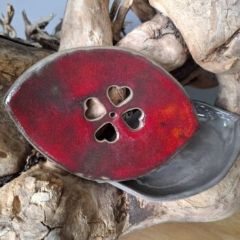 Mydelniczka w serduszka