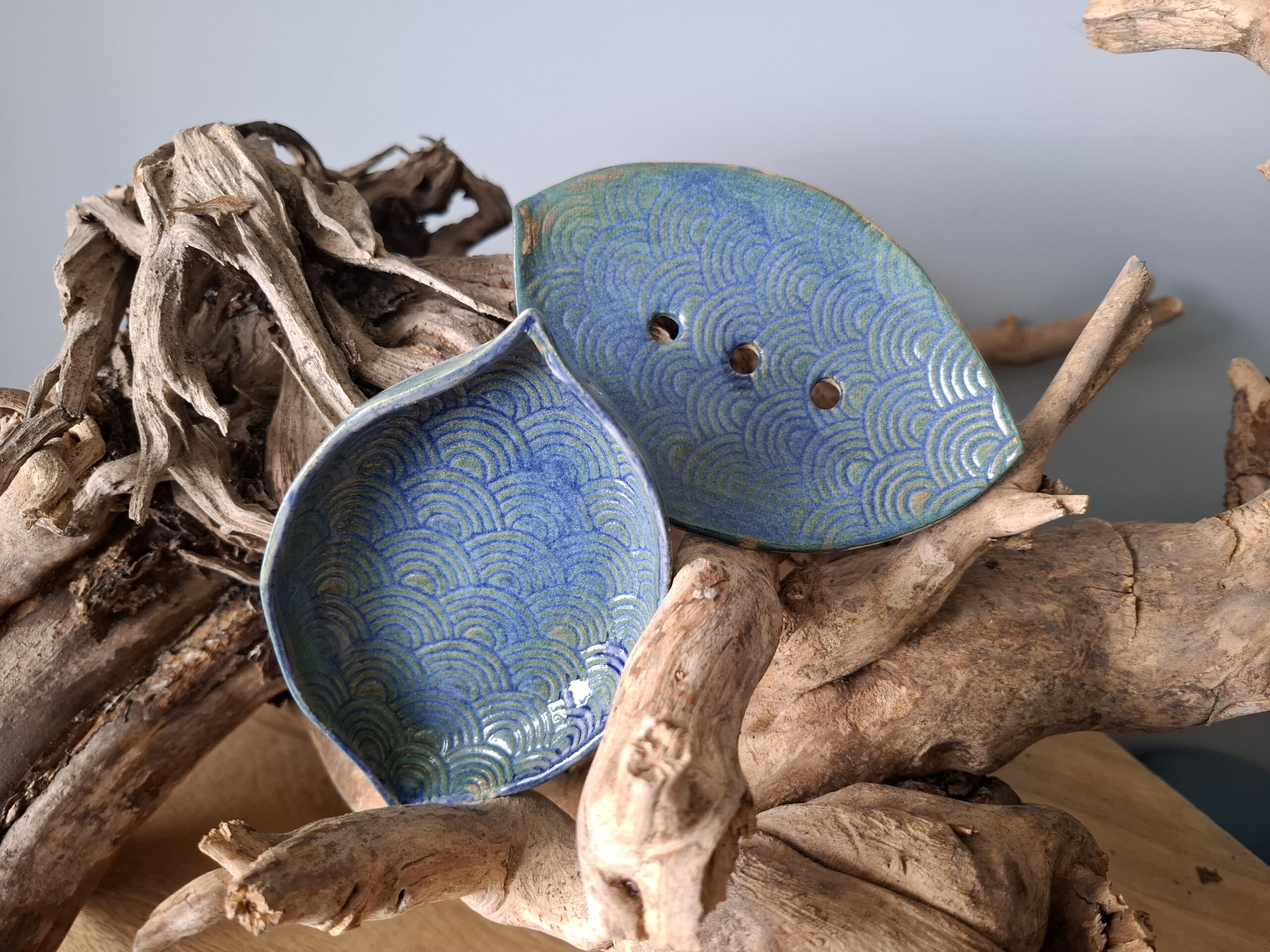 Niebieska mydelniczka - obrazek 2