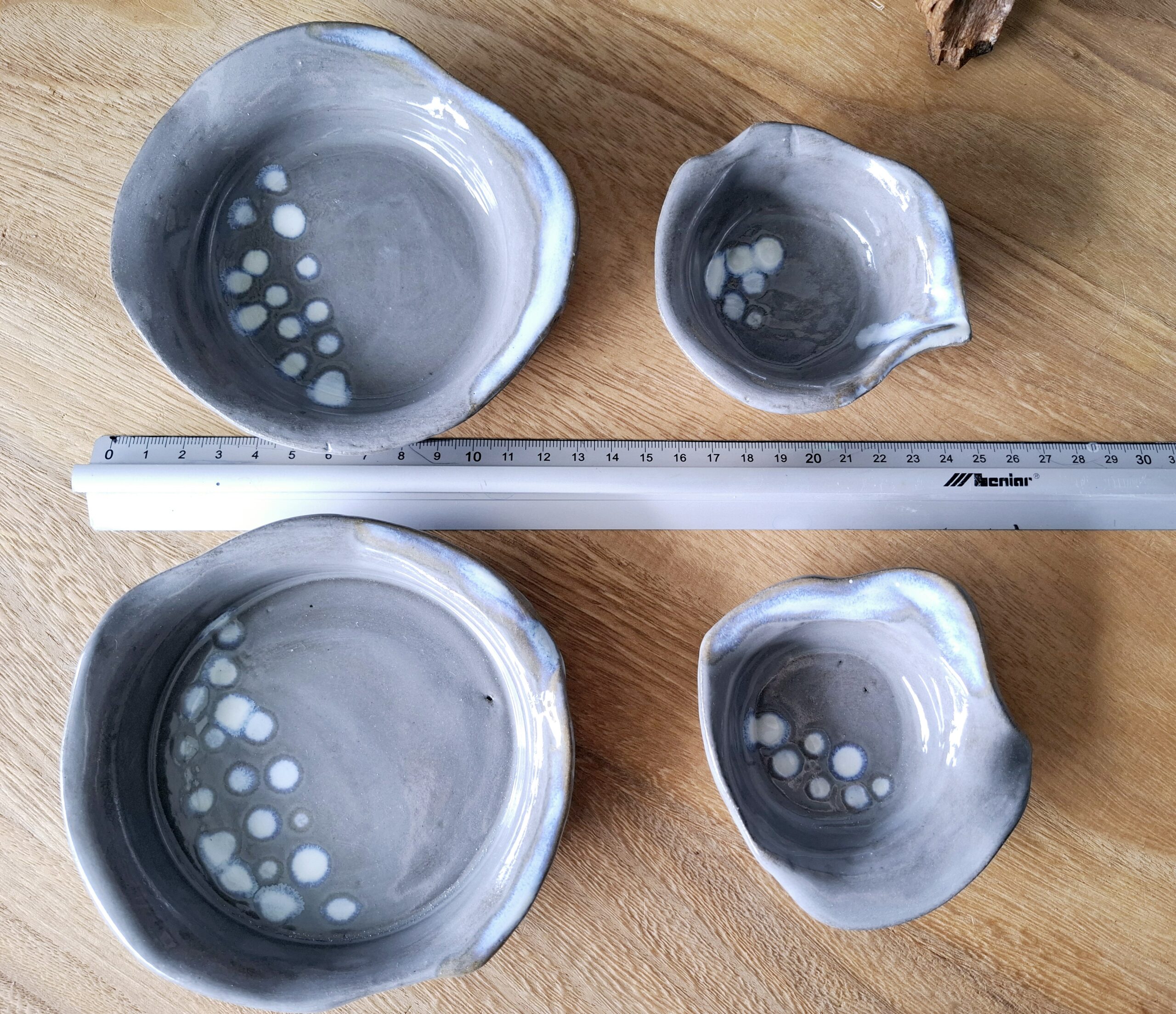 Zestaw szarych miseczek - obrazek 6