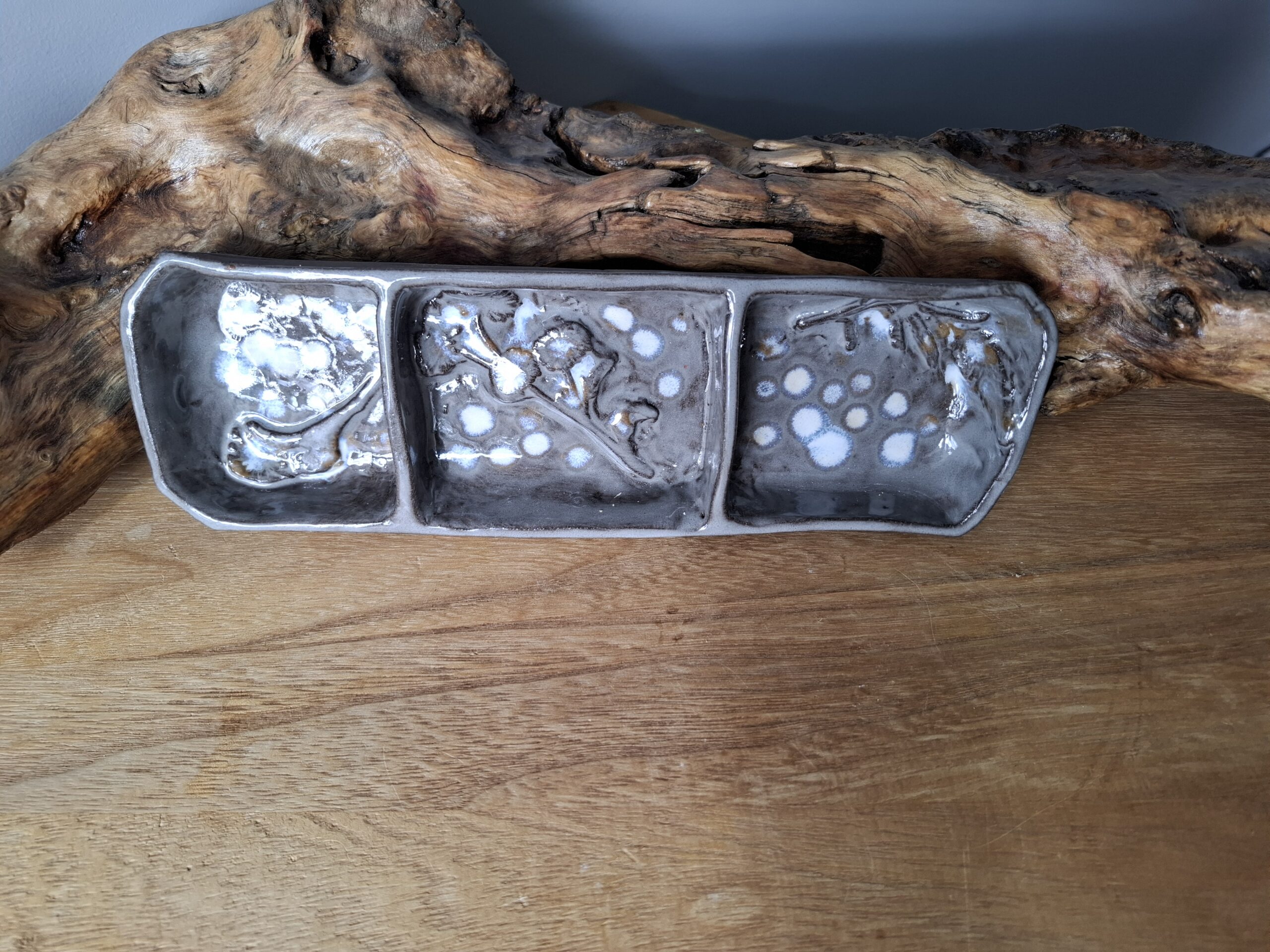 Podłużna miska w kwiaty z przegródkami - obrazek 5