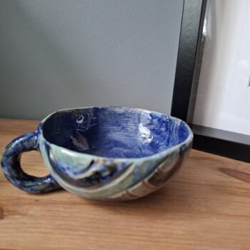 Filiżanka niebieskie koła