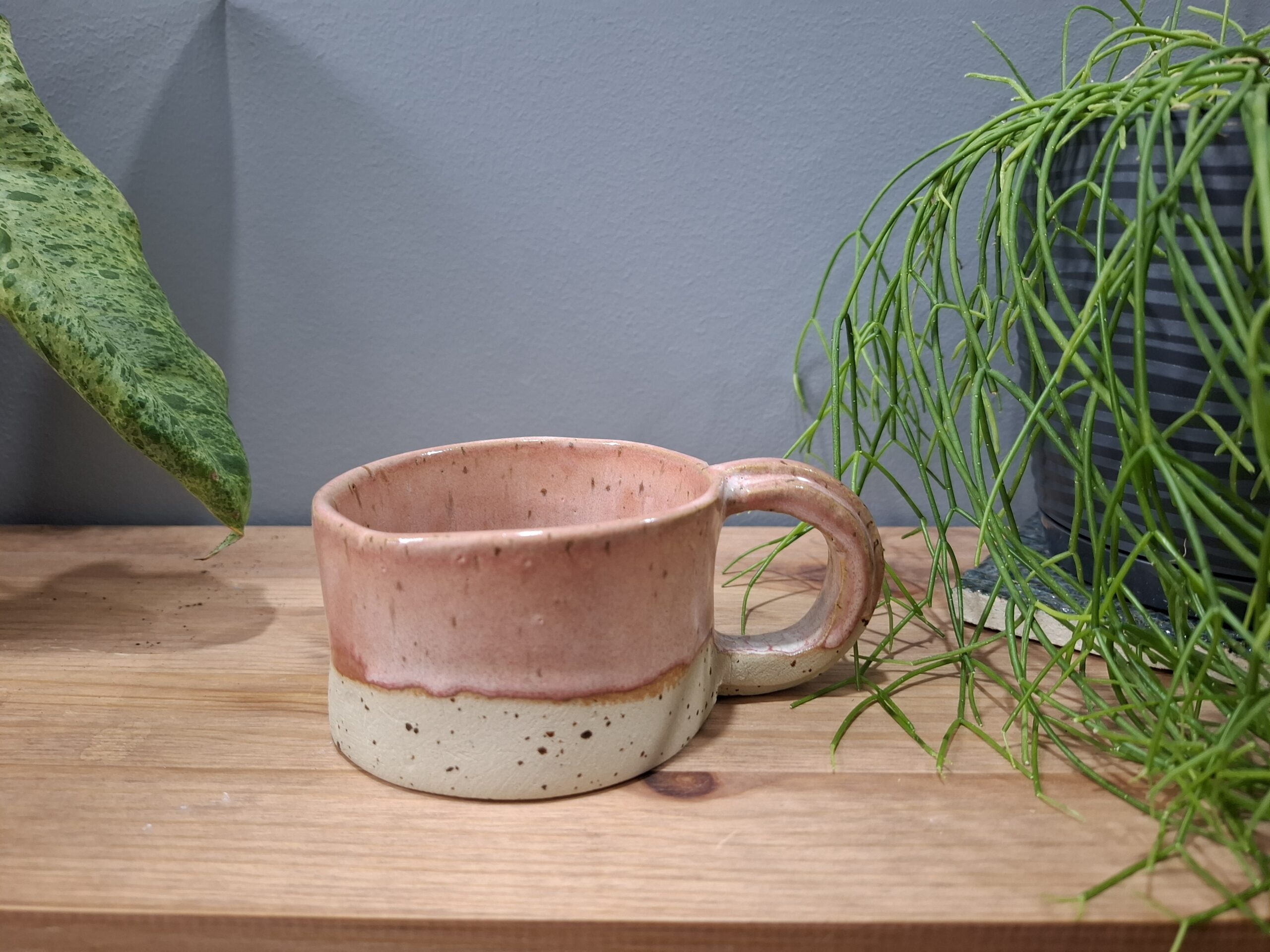 Kubek różowy - średni 1 - obrazek 3