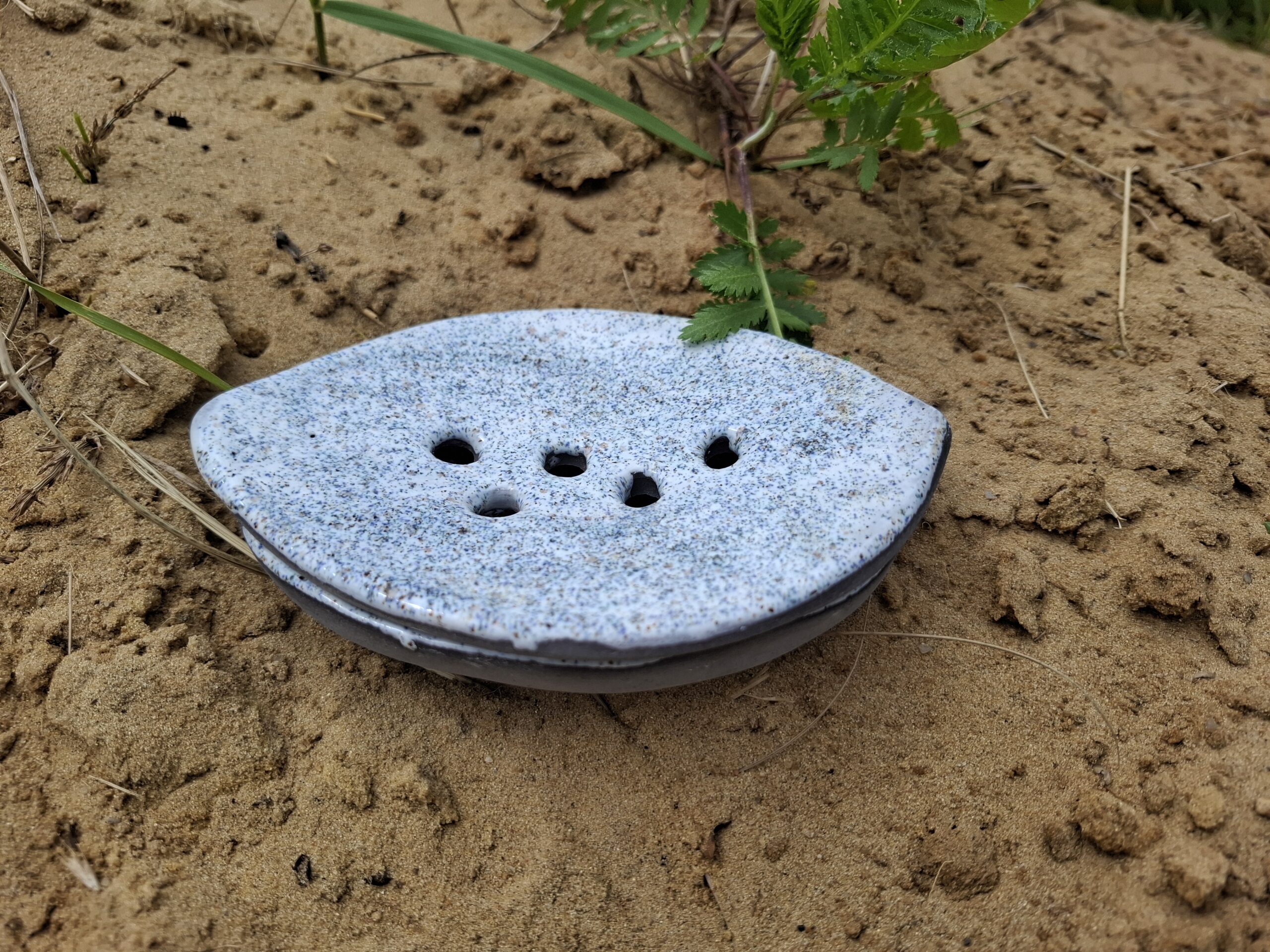 Mydelniczka przepiórka antracyt - obrazek 2