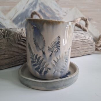 Kubek paprotka ze spodkiem
