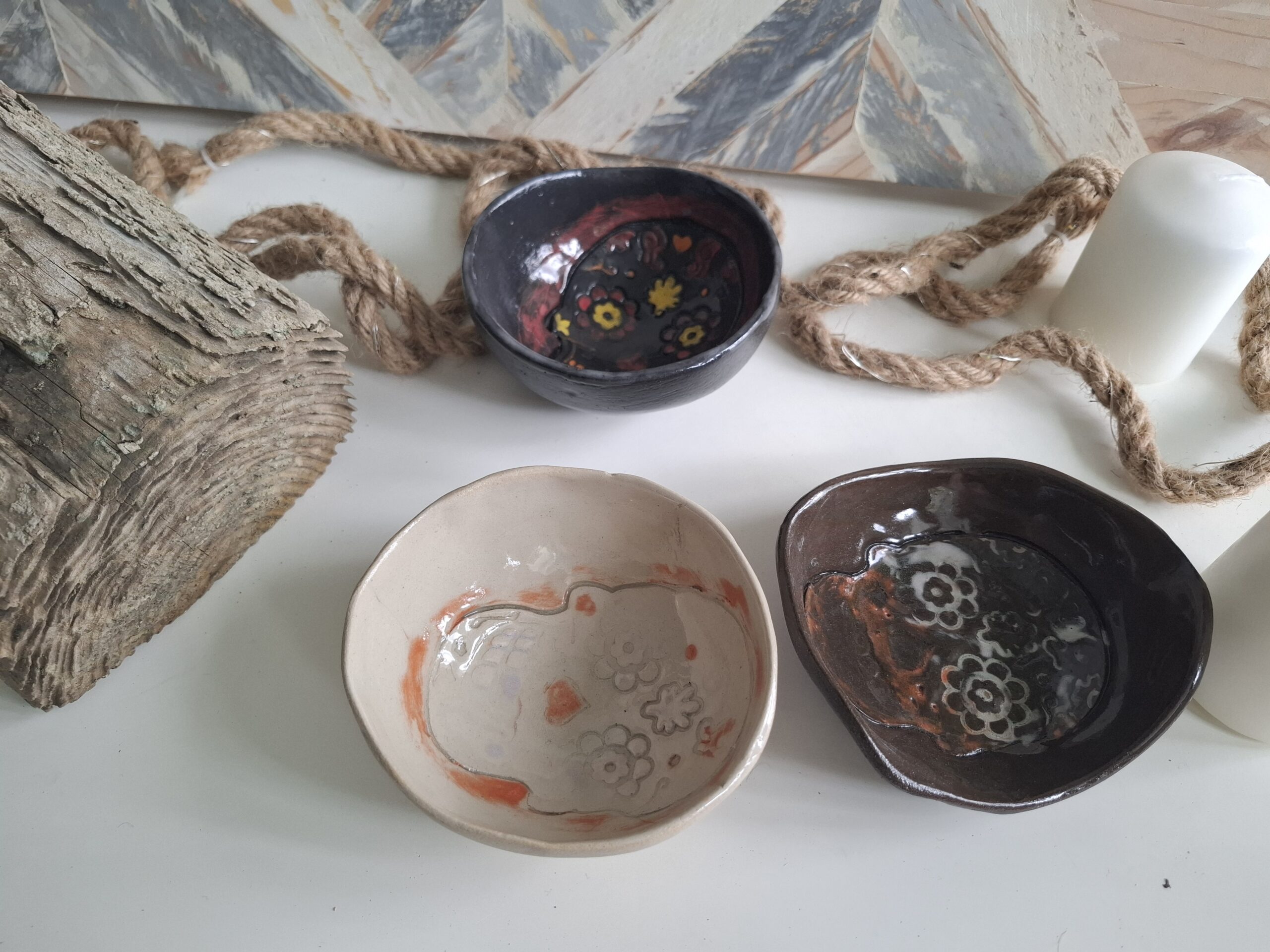 Zestaw czaszkowych miseczek - obrazek 3