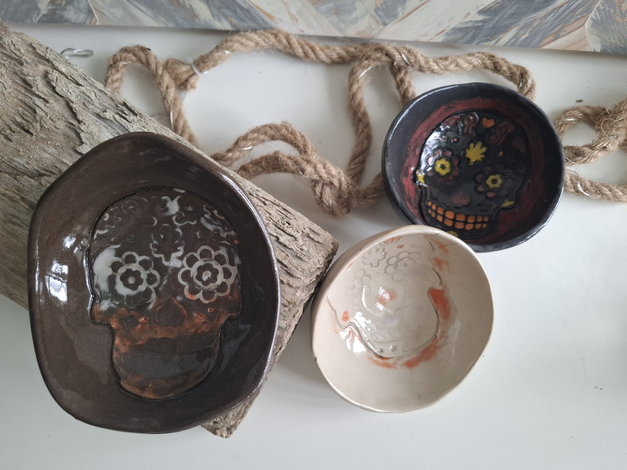 Zestaw czaszkowych miseczek - obrazek 2